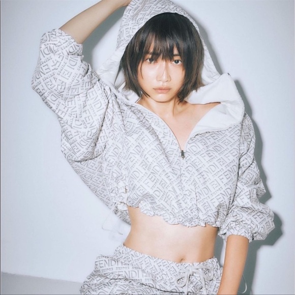 Fendi X Skims windbreaker in white size Small NEW! New with tags! - Picture 2 of 15